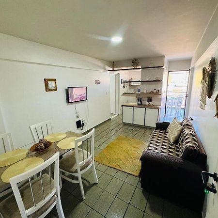 Apto 405 - Quarto e sala espaçoso na praia de Ponta Verde com Wi-fi, tv a cabo e piscina Maceió Extérieur photo
