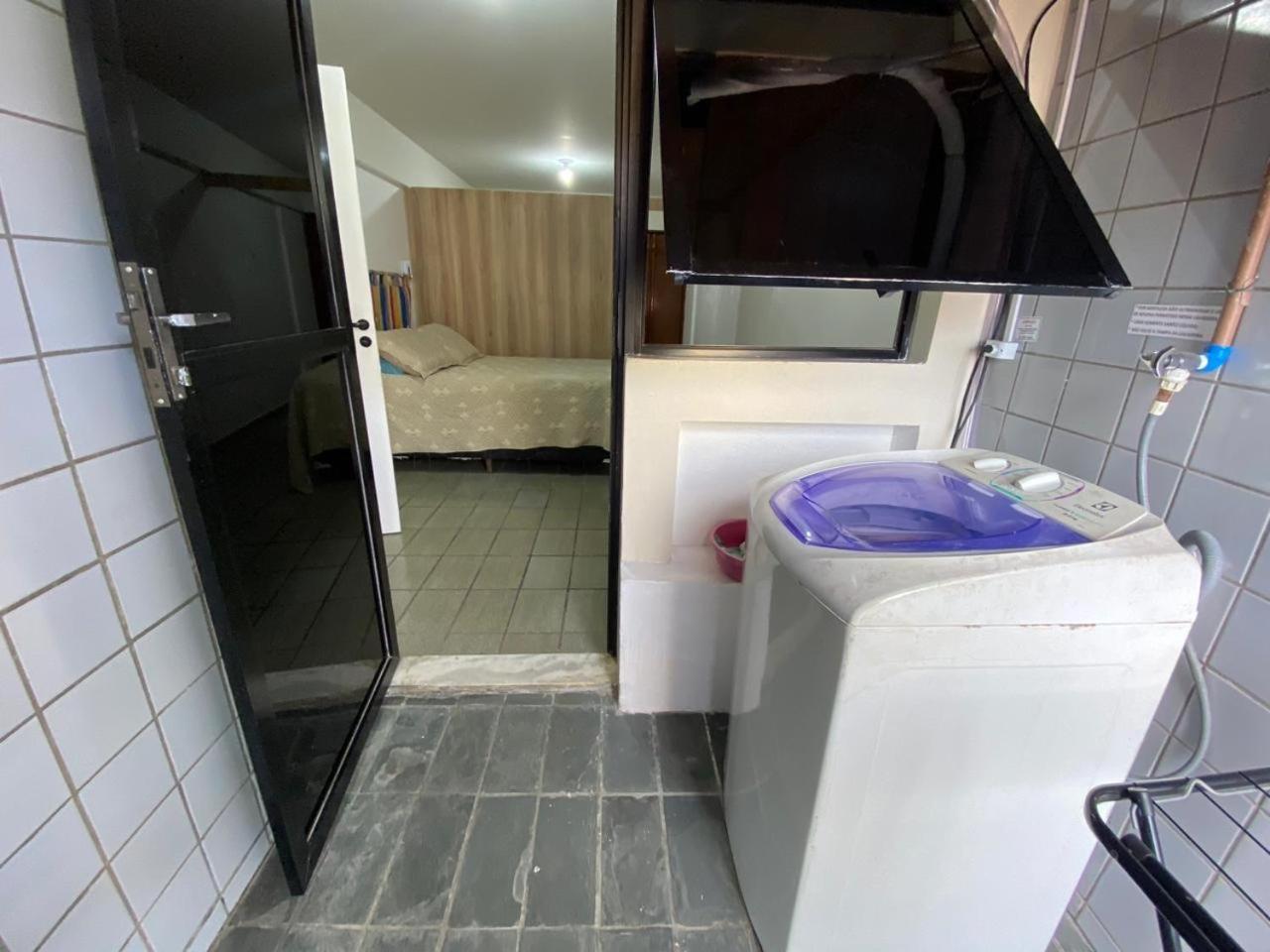 Apto 405 - Quarto e sala espaçoso na praia de Ponta Verde com Wi-fi, tv a cabo e piscina Maceió Extérieur photo